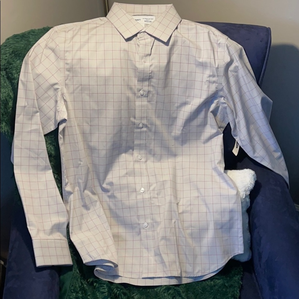 Old Navy “The Signature Shirt”
